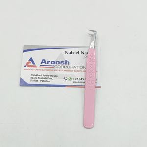 Venta al por mayor de alta calidad en forma de corazón de 90 grados pinzas de pestañas de acero inoxidable extensión de pestañas sostenibles en color rosa - Product Image 1