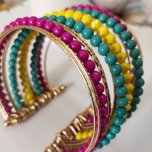 Pendientes de aro de Navidad de Papá Noel, diseño de dibujos animados hecho a mano unisex, cuentas de semillas chapadas en plata, ¡Compre Ahora! - Product Image 2