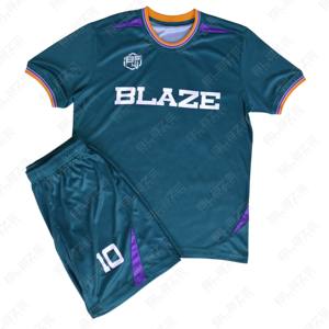 Alta calidad superior a precios al por mayor Ropa deportiva personalizada Diseño y logotipos personalizados Uniforme completo de fútbol para hombres del equipo - Product Image 4