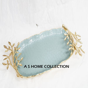 Nouvellement à la mode Table Top Plateau De Service À La Main En Gros Fantaisie Classique Haute Vente En Aluminium Métal Feuille Or Bordure - Product Image 4