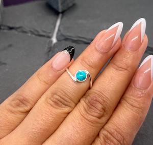 Joyas de piedras preciosas turquesas para mujer, anillo de estilo bohemio de plata, joyería de plata de ley 925, anillo hecho a mano de tendencia, Regalo para mamá - Product Image 2