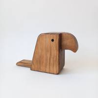 Figurine de cerf en bois faite à la main Sculpture à long cou Statue d'animal minimaliste Ornement en bois décoratif rustique Sculpture sur bois nordique