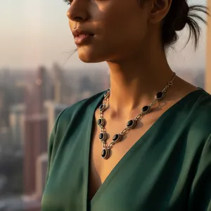 Collier Pendentif Classique en Argent du Rajasthan avec Onyx Naturel, Serti en Bezel Ovale, Chaîne à Maillons, Unisexe, pour Usage Quotidien, Tendance, Plaqué Argent, pour Fêtes - Product Image 3