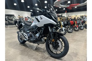 SPEEDER PREMIUM NC750XX DCT Automatic Adventure-Sport Touring Motorcycle - Product Image 5
