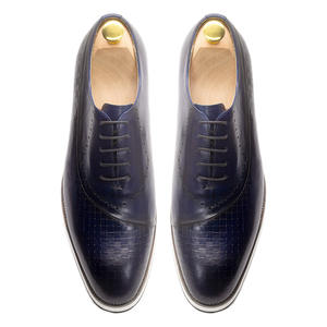 Chaussures en cuir pour hommes, style européen et américain, formelles et décontractées, best-seller 2026, vente chaude sur le marché mondial - Product Image 2