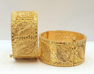 Wholesale High Quality Stylish 24K <b>Gold</b> <b>Plated</b> Stainless Brass <b>Bangles</b> Fashion Jewelry Bracelets - Product Image 4