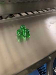 Excelente rendimiento, marca TG, caramelo duro, caramelo gomoso, toffee, máquina de depósito de dulces, semiautomática - Product Image 4