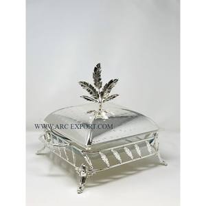 Casserole au design antique Plat de service de première qualité Forme carrée en métal acier servant des casseroles chaudes pour les fêtes de mariage Réchauffeur d'aliments - Product Image 1