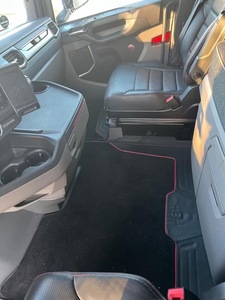 Camion Pesante Usato Scania S770 V8 8x4 180t 2024 con Assali Tedeschi di Alta Qualità - 4 Cilindri 771 CV Euro6e, Alimentazione Diesel, Trasmissione AMT, Guida a Sinistra - Product Image 5