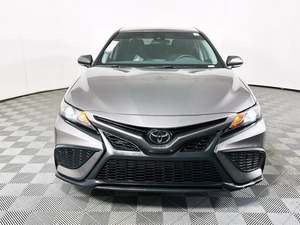 Dernière vente aux enchères : Berline 2023 Camry SE FWD d'occasion à vendre - Product Image 3