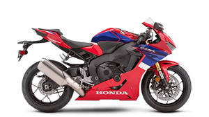 DISPONIBLE EN STOCK Hondaa CBR1000RR - Product Image 4