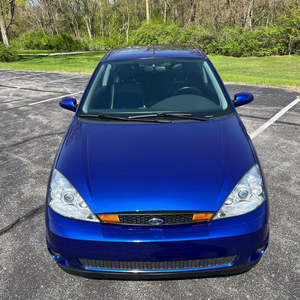 F-o-r-d Focus SVT 2003 d'occasion en bon état - Product Image 1