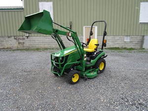 Tractor de ruedas 1025R usado de 2015, 45HP con motor, caja de cambios, bomba y cojinetes, listo para enviar - Product Image 5