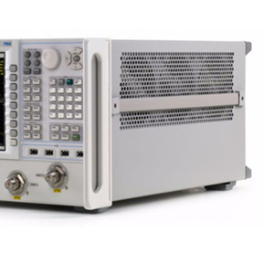 Analyseur de réseau micro-ondes Agilent N5227A PNA d'occasion, haute précision, classe 2, 10 kW, 67G - Product Image 5