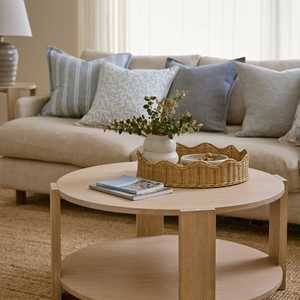 Bandeja de Mimbre con Borde Ondulado, Bandeja de Servicio de Mimbre Sostenible, Organizador Decorativo con Encantadora Estética Rústica - Product Image 4