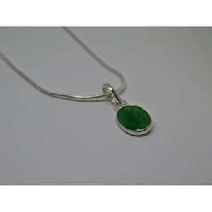 Collier à pendentif en argent sterling 925 fait à la main avec coussin en émeraude verte naturelle coupe diamant cadeau de fiançailles élégant pour les femmes - Product Image 6