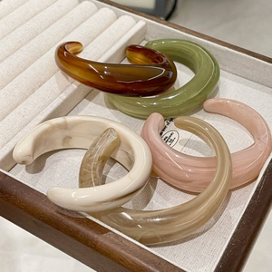 กำไลข้อมืออะคริลิคเรซินแบบเกาหลีสำหรับผู้หญิงกำไลข้อมือสีสันสวยงามเครื่องประดับขายส่งของขวัญ - Product Image 5