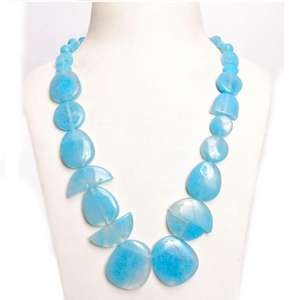 Collar de Resina de Alta Calidad y Pulido, Joyería de Moda, Diseño Moderno, Hecho a Mano con Cuentas de Resina Epoxi Natural - Product Image 2