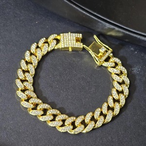 Chaîne à maillons cubains en diamant brillant la plus vendue pour hommes Bijoux bling tendance pour mélomanes et streetwear - Product Image 2