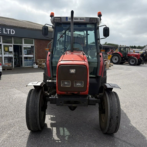 Tractor agrícola diésel usado Masseyy Fergus0n MF 4235 LPF 2WD 50HP en venta - Product Image 1