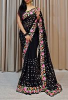 Sari de cérémonie de haute qualité, dernier cri, en faux georgette lourd, orné de sequins et de broderies.