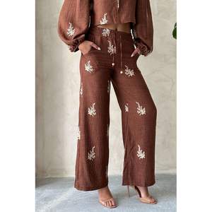 Pantalones de Lino para Mujer Topshow con Detalle Bordado, Pantalones al por Mayor - Product Image 3