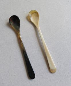 Cuillère en corne de bœuf de qualité supérieure pour la table à manger, cuillère de service en corne de bœuf, bien polie, meilleure qualité de cuillère en corne - Product Image 3