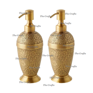 Distributeur de savon liquide couleur or en laiton ensemble de deux distributeurs de savon de lavage à la main de forme ronde pour un usage hospitalier à domicile - Product Image 6