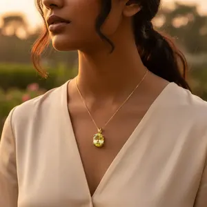 Colgante de Peridoto con Baño de Oro Hecho a Mano para Mujer, Joyería Religiosa Fina, Regalo con Certificado GIA, Dije de Oro Rosa - Product Image 1