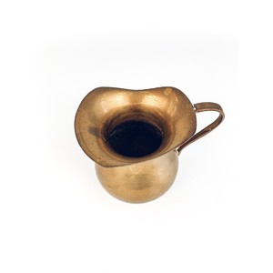 Jarra de Latón Ecológica de Alta Calidad Kraft World, Diseño Vintage Boho Moderno de Mediados de Siglo, Recipiente de Metal Dorado de 1 Litro - Product Image 5