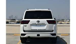 SUV d'occasion 2024 GENERAL SAHARA EDITION V6 4.5L Automatique Sièges en Cuir Transmission Automatique - Product Image 5