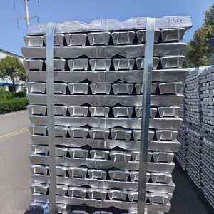 Lingote de aluminio de alta pureza A7 Mínimo 997 por ciento de pureza Excelente resistencia a la corrosión Alta conductividad Exportación - Product Image 3
