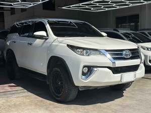 Usado Clean 2019 Toyo_ta fortuner - Product Image 2