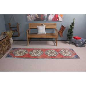 พรมวินเทจตุรกี ขนาด 2.2x7.9 ฟุต (68x241 ซม.) พรมขนสัตว์สีแดง - Product Image 2