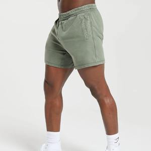 กางเกงขาสั้นกีฬาฤดูร้อนของผู้ชายผ้าไนลอนเนื้อแข็งพิมพ์โลโก้ได้ตามต้องการสำหรับออกกำลังกายในยิมเป็นมิตรกับสิ่งแวดล้อม - Product Image 3