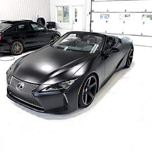 2022 Le x US LC 500 Convertible perfectamente usado - Product Image 4