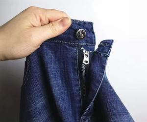 Pantalones cortos de mezclilla American High Street Casual Tallas grandes Pantalones cortos de mezclilla para hombres - Product Image 2