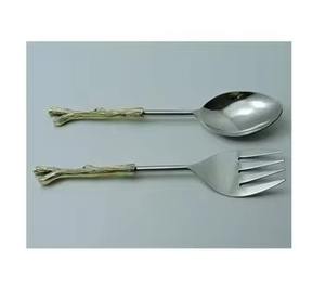 Nuevo diseño de juego de cubiertos de metal Cubiertos Servidor de ensalada con mango cómodo para uso en hoteles y cocinas - Product Image 2