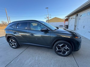 Hyundai Tucson Híbrido 2024 IMPECABLE | Título Limpio - Product Image 2