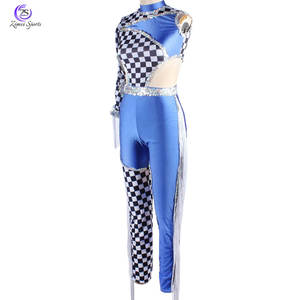 Tenue de majorette sur mesure avec un nouveau design et un logo personnalisé pour les majorettes et les danseuses, uniforme de majorette - Product Image 2