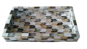Plateau à serpillière parfait pour des présentations élégantes à la maison et une décoration attrayante du salon avec incrustation de perles - Product Image 3