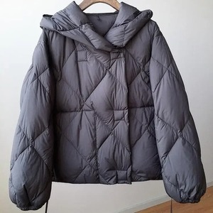 Chaqueta corta para mujer, novedad de invierno 2024, Abrigo acolchado con diamantes con capucha, prendas de vestir, moda gruesa, cálida, holgada - Product Image 6