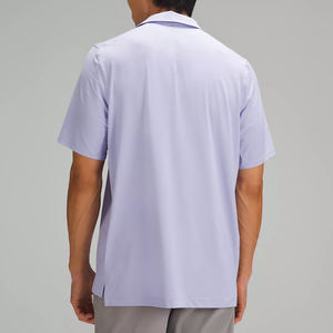 Polo sportif violet pour homme, tissu piqué fin, respirant, évacuant l'humidité, bouton caché - Product Image 2