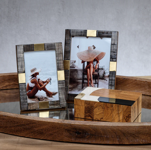 Corne décorative en laiton AK et cadre photo en métal dans un ensemble de 2 finis multicolores au meilleur prix pour la décoration intérieure/les cadeaux - Product Image 3