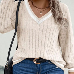 เสื้อสเวตเตอร์แบบสวมหัวคอวีสำหรับผู้หญิงเสื้อกันหนาวถักวาฟเฟิลวาฟเฟิลสีทึบกำหนดเอง - Product Image 1