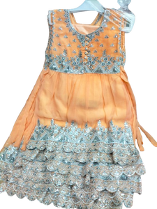 Robe fantaisie readymade pour enfants (filles) de haute qualité Robe en organza readymade de qualité d'exportation Robe pakistanaise respirante pour enfants - Product Image 5