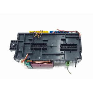Boîtier de commande porte-fusibles MERCEDES Classe B W246 2ème Série A2469060093 OM 607.951 Diesel 1500 (12>) - Product Image 6