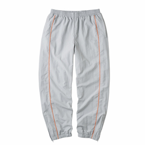 ราคาขายส่ง ชุดวอร์มกันลมแบบสั่งทำพิเศษ ชุด 2 ชิ้น ชุดวอร์มไนลอนเรียบง่าย น้ำหนักเบา ทรงโอเวอร์ไซส์ สำหรับผู้ชาย - Product Image 5