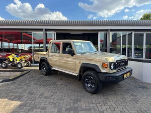 OFFRE EXCEPTIONNELLE Land Cruiser Classique HZJ75 Pickup Double Cabine Beige 4x4 Véhicule Tout-Terrain - Product Image 3