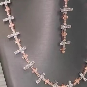 สร้อยคอทองคำขาว14K ออกแบบได้ตามต้องการดีไซน์แบบคิวบาสำหรับผู้ชายได้รับการรับรองจากการเจียระไนประกายเพชรสวยงามพร้อมสร้อยคอลายดอกไม้สะโพกมรกตของขวัญ - Product Image 2